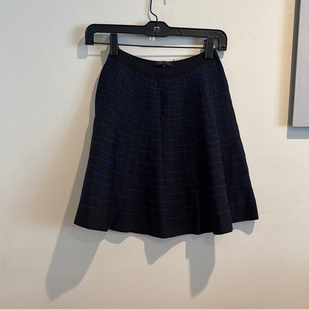 NWOT Pleated Asymmetrical Skirt XS Ohne Titel Geometric Pattern